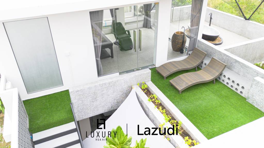 Luxurious Modern Oasis in Hua Hin with Stunning