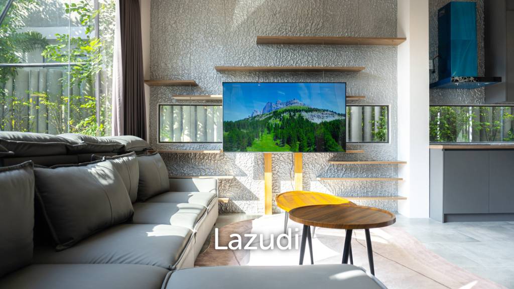 Luxurious Modern Oasis in Hua Hin with Stunning