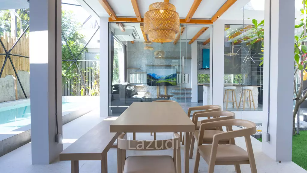 Luxurious Modern Oasis in Hua Hin with Stunning