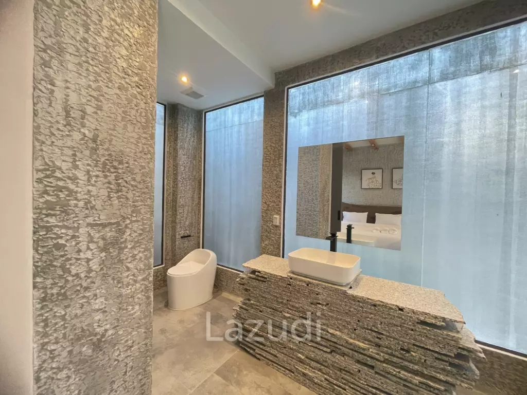 Luxurious Modern Oasis in Hua Hin with Stunning