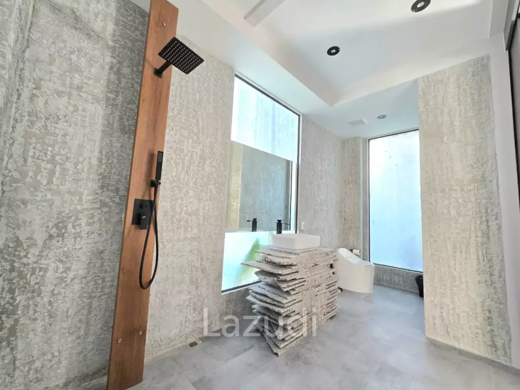 Luxurious Modern Oasis in Hua Hin with Stunning
