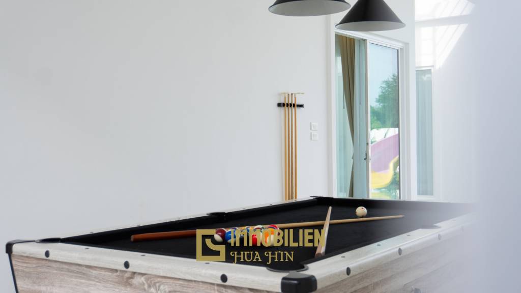 286 qm 4 Bett Haus Für Miete