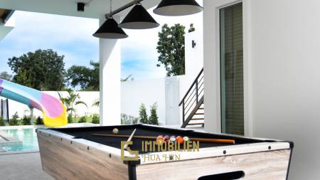 286 qm 4 Bett Haus Für Miete