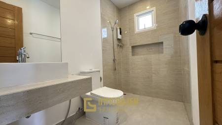 286 qm 4 Bett Haus Für Miete