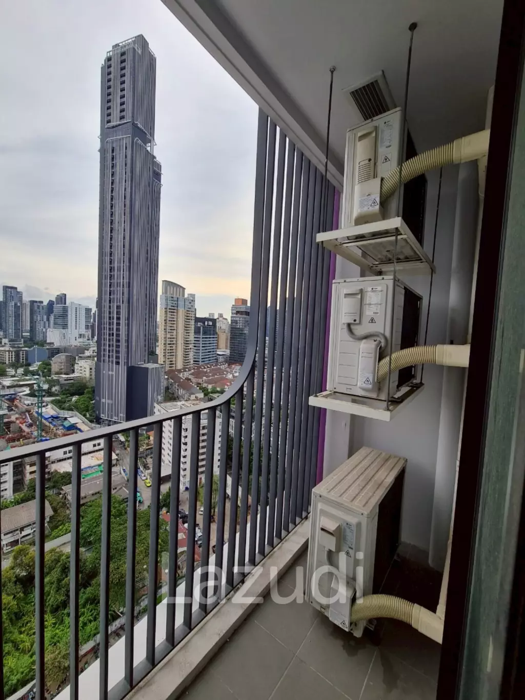 2 Bedroom 2 Bathroom 54 Sq.m Xt Ekkamai