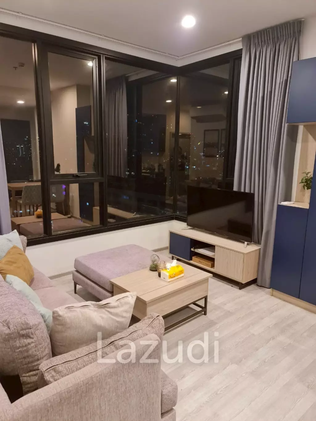 2 Bedroom 2 Bathroom 54 Sq.m Xt Ekkamai