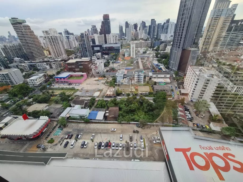 2 Bedroom 2 Bathroom 54 Sq.m Xt Ekkamai