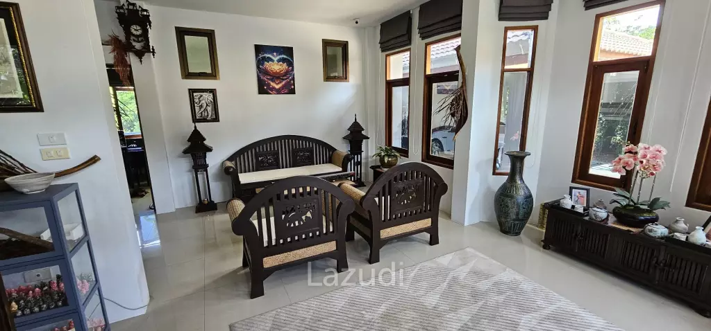 3-Bedrooms House with Garden in Taling Ngam