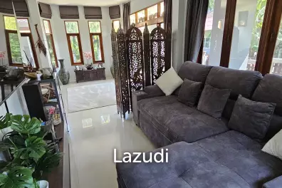 3-Bedrooms House with Garden in Taling Ngam