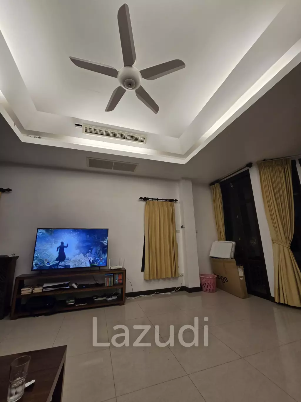 3-Bedrooms House with Garden in Taling Ngam