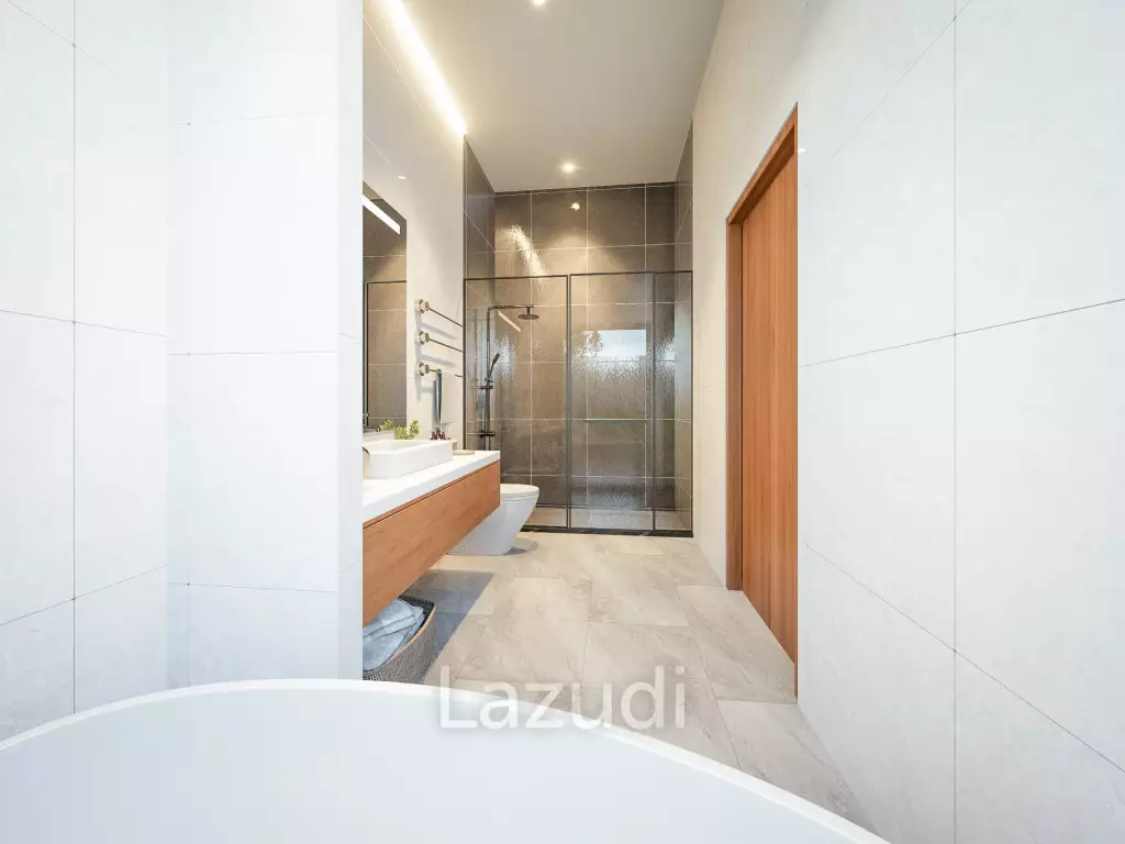3 Bed 3 Bath 277 SQ.M 390 SQ.M Evergreen Villas