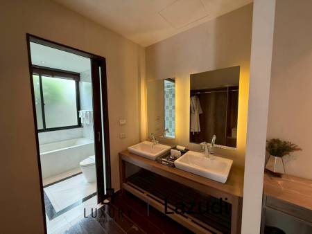 Spacious 2-Storey Villa with Rooftop Jacuzzi, 3 bed, 3 bath