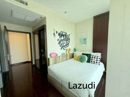 Spacious 2-Storey Villa with Rooftop Jacuzzi, 3 bed, 3 bath