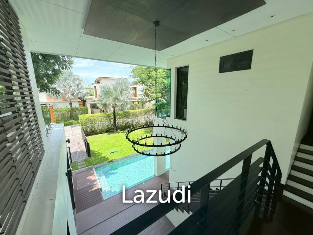Spacious 2-Storey Villa with Rooftop Jacuzzi, 3 bed, 3 bath