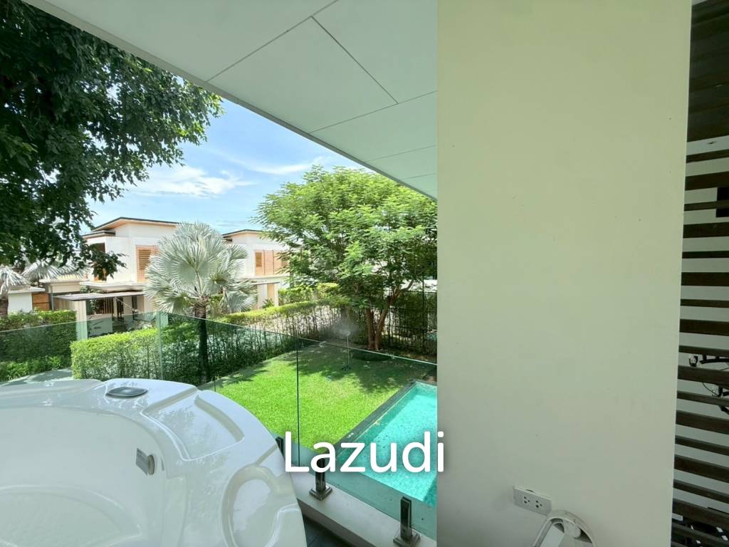 Spacious 2-Storey Villa with Rooftop Jacuzzi, 3 bed, 3 bath