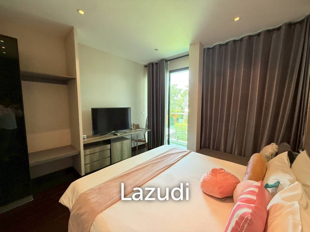 Spacious 2-Storey Villa with Rooftop Jacuzzi, 3 bed, 3 bath