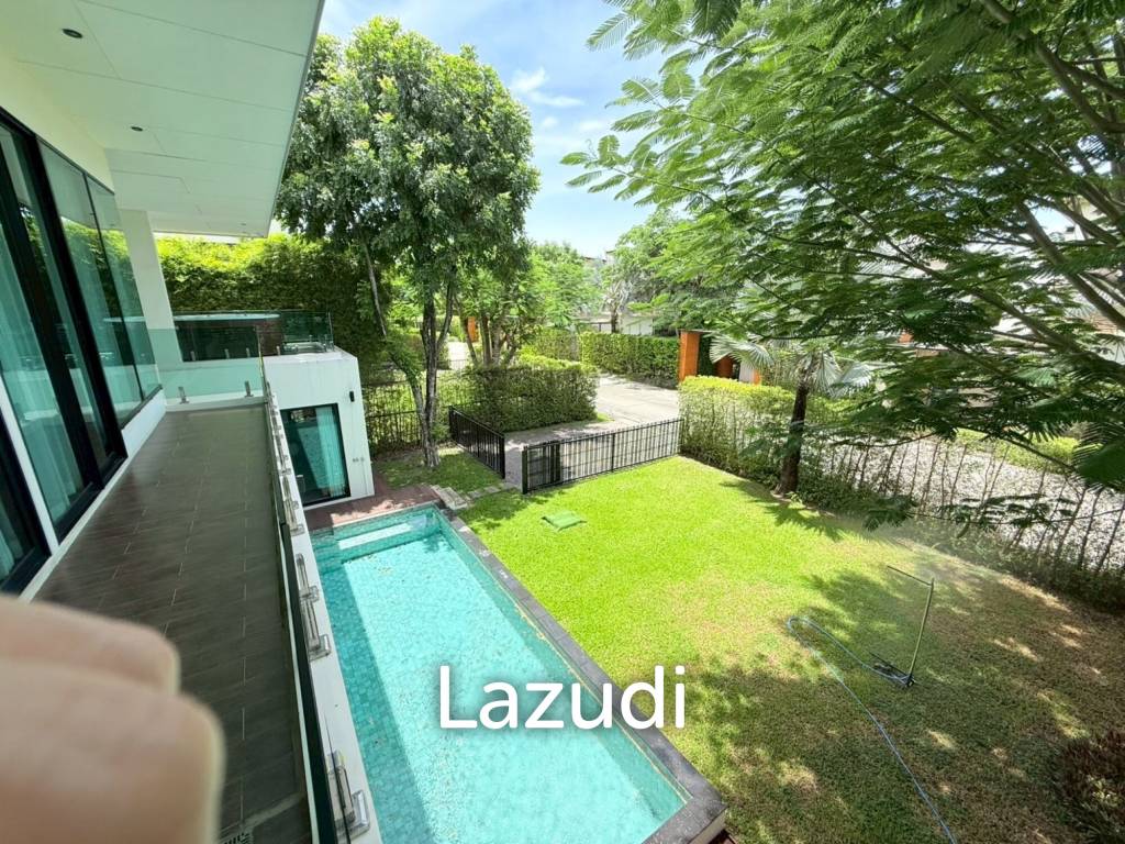 Spacious 2-Storey Villa with Rooftop Jacuzzi, 3 bed, 3 bath
