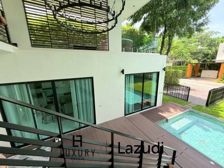 Spacious 2-Storey Villa with Rooftop Jacuzzi, 3 bed, 3 bath