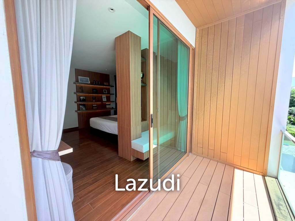 Two stories villa in It'z Time. 3 bed, 3 bath.