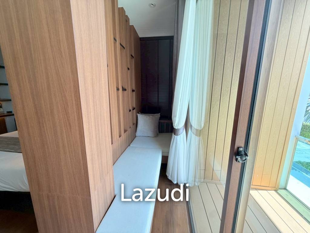 Two stories villa in It'z Time. 3 bed, 3 bath.