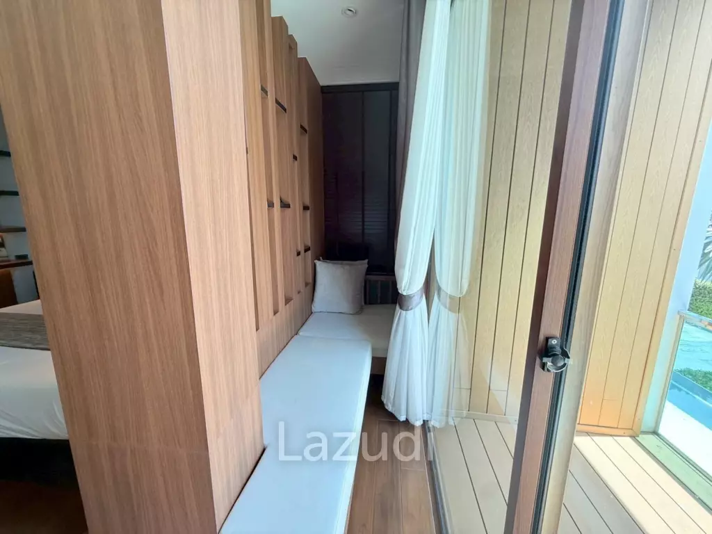 Two stories villa in It'z Time. 3 bed, 3 bath.