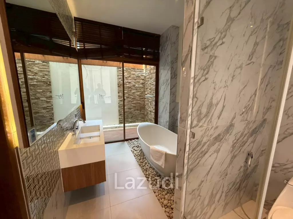 Two stories villa in It'z Time. 3 bed, 3 bath.