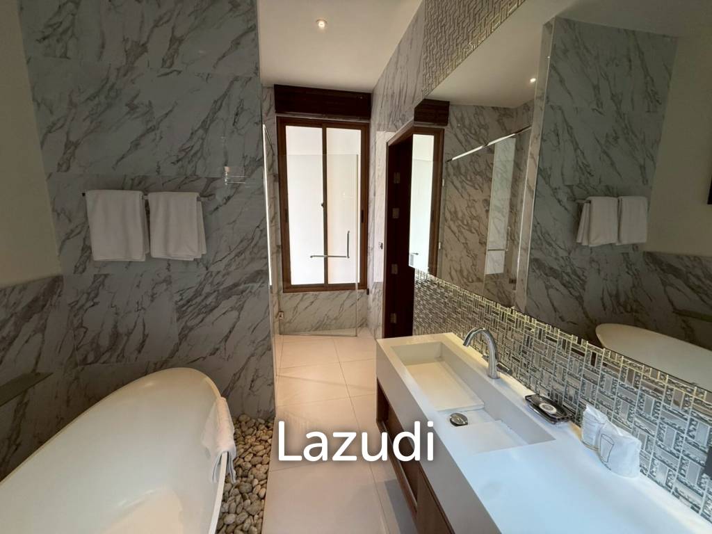 Two stories villa in It'z Time. 3 bed, 3 bath.