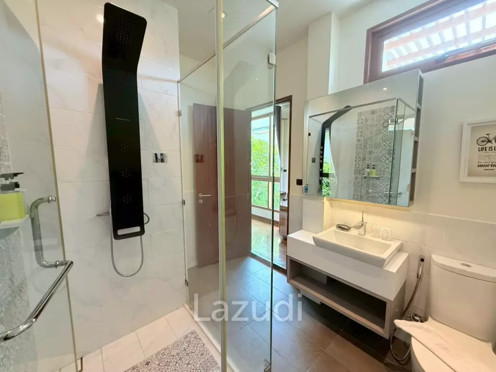 Two stories villa in It'z Time. 3 bed, 3 bath.