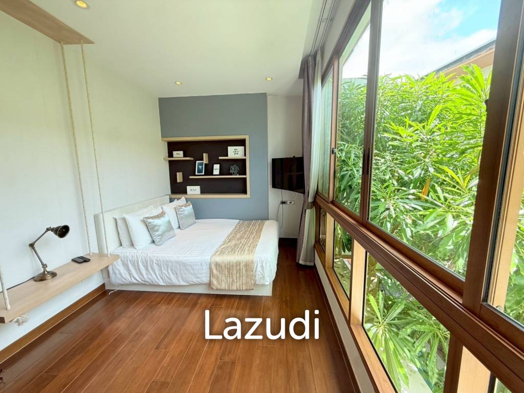 Two stories villa in It'z Time. 3 bed, 3 bath.