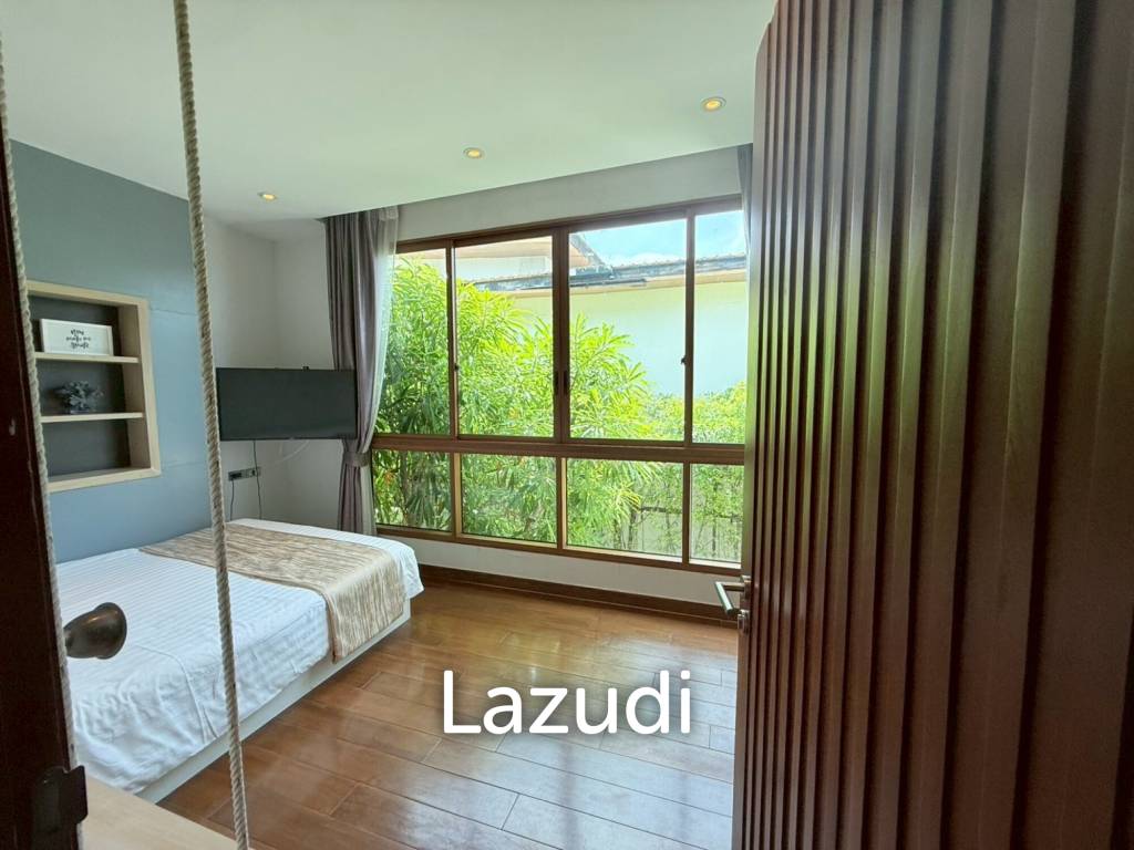 Two stories villa in It'z Time. 3 bed, 3 bath.