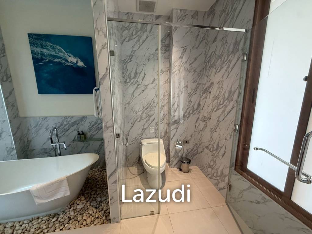 Two stories villa in It'z Time. 3 bed, 3 bath.