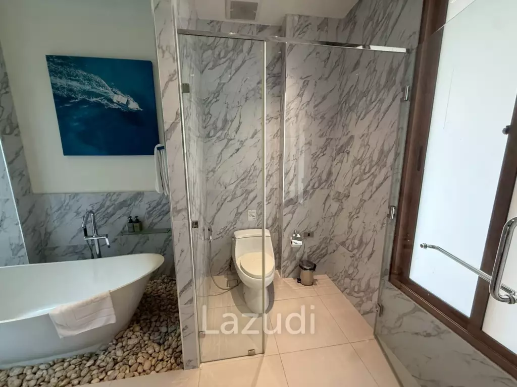 Two stories villa in It'z Time. 3 bed, 3 bath.
