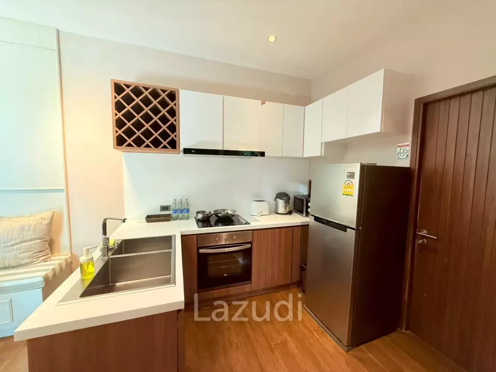 Two stories villa in It'z Time. 3 bed, 3 bath.