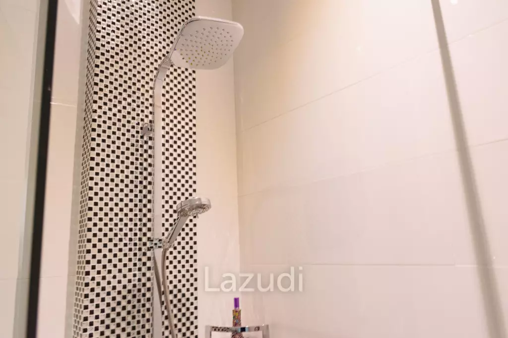 MODERN LUXURY POOL VILLA IN LA LUA RESORT : 2 storey villa with great views