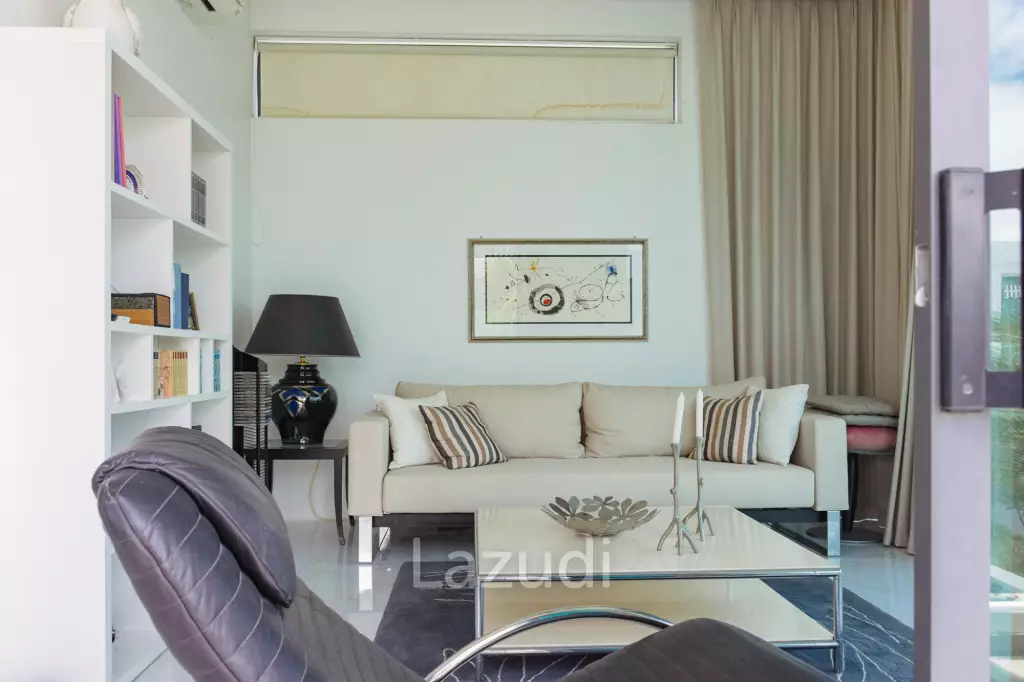 MODERN LUXURY POOL VILLA IN LA LUA RESORT : 2 storey villa with great views