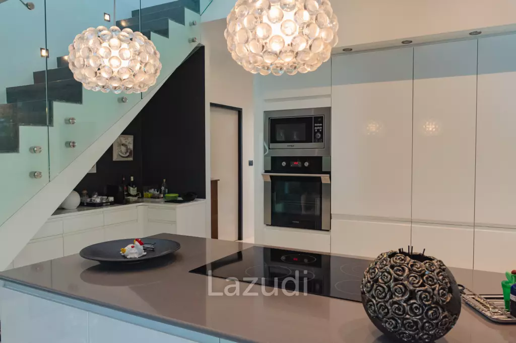 MODERN LUXURY POOL VILLA IN LA LUA RESORT : 2 storey villa with great views
