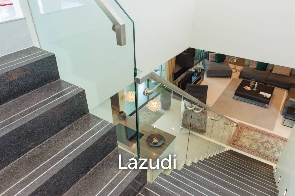 MODERN LUXURY POOL VILLA IN LA LUA RESORT : 2 storey villa with great views