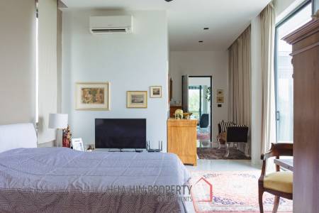 MODERN LUXURY POOL VILLA IN LA LUA RESORT : 2 storey villa with great views