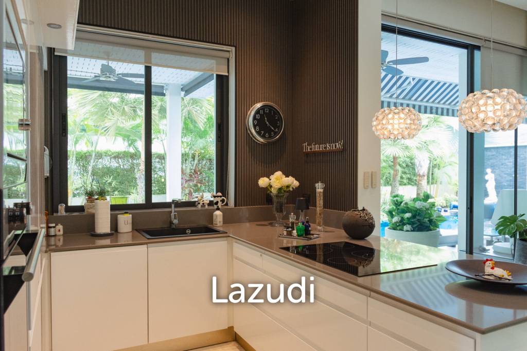MODERN LUXURY POOL VILLA IN LA LUA RESORT : 2 storey villa with great views