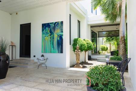 MODERN LUXURY POOL VILLA IN LA LUA RESORT : 2 storey villa with great views