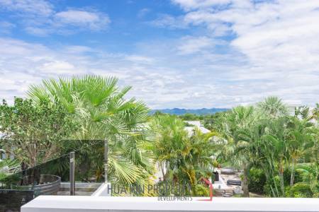 MODERN LUXURY POOL VILLA IN LA LUA RESORT : 2 storey villa with great views