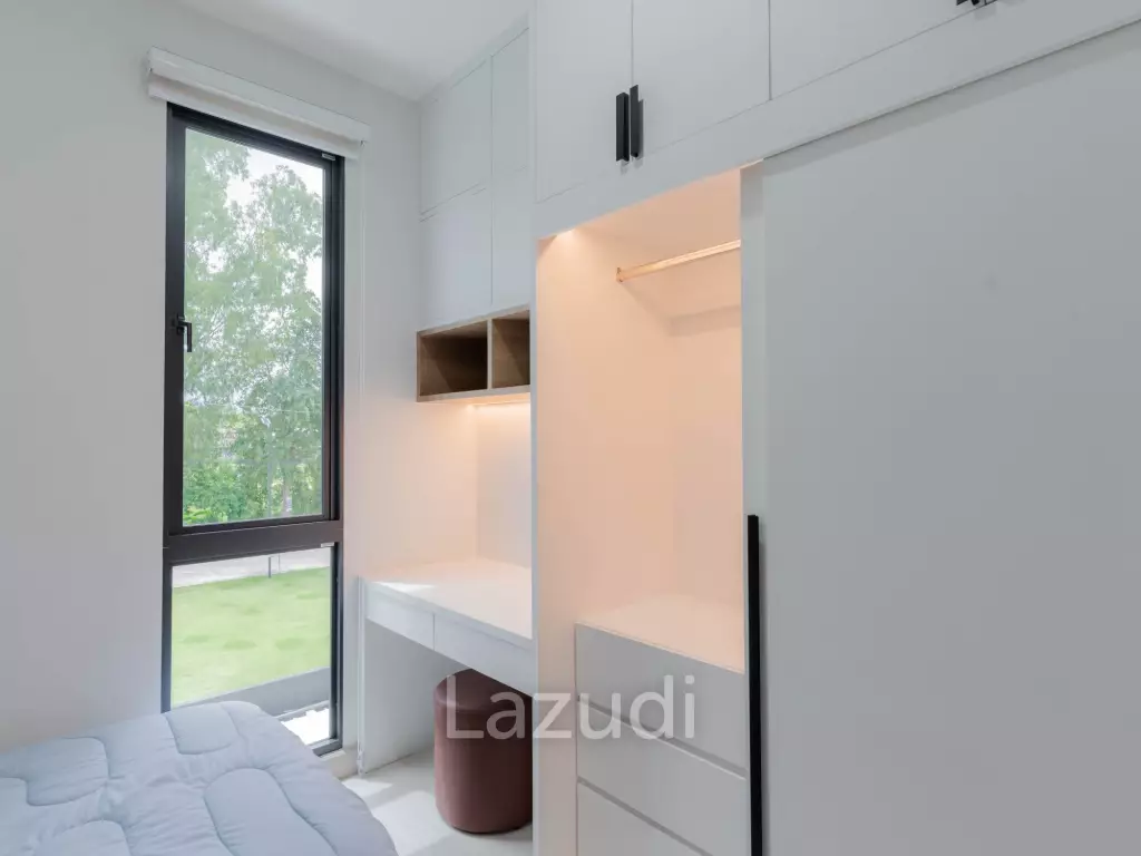 4 Bedroom Modern Luxurious House For Sale in Ban Thawai.