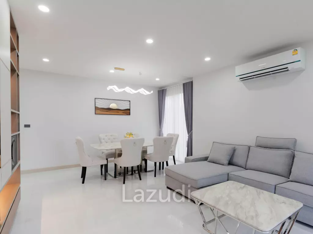 4 Bedroom Modern Luxurious House For Sale in Ban Thawai.