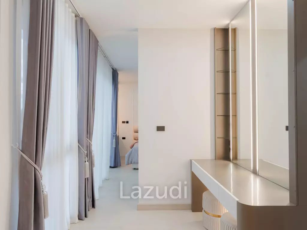4 Bedroom Modern Luxurious House For Sale in Ban Thawai.