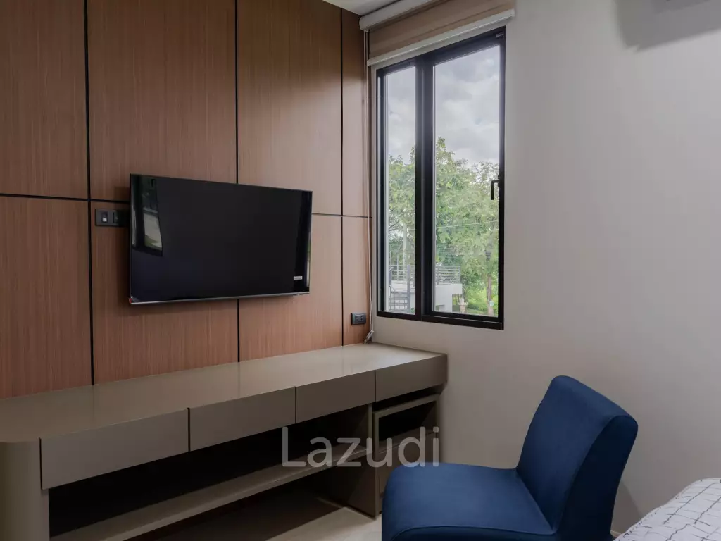4 Bedroom Modern Luxurious House For Sale in Ban Thawai.