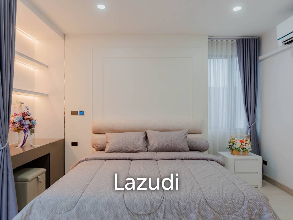 4 Bedroom Modern Luxurious House For Sale in Ban Thawai.