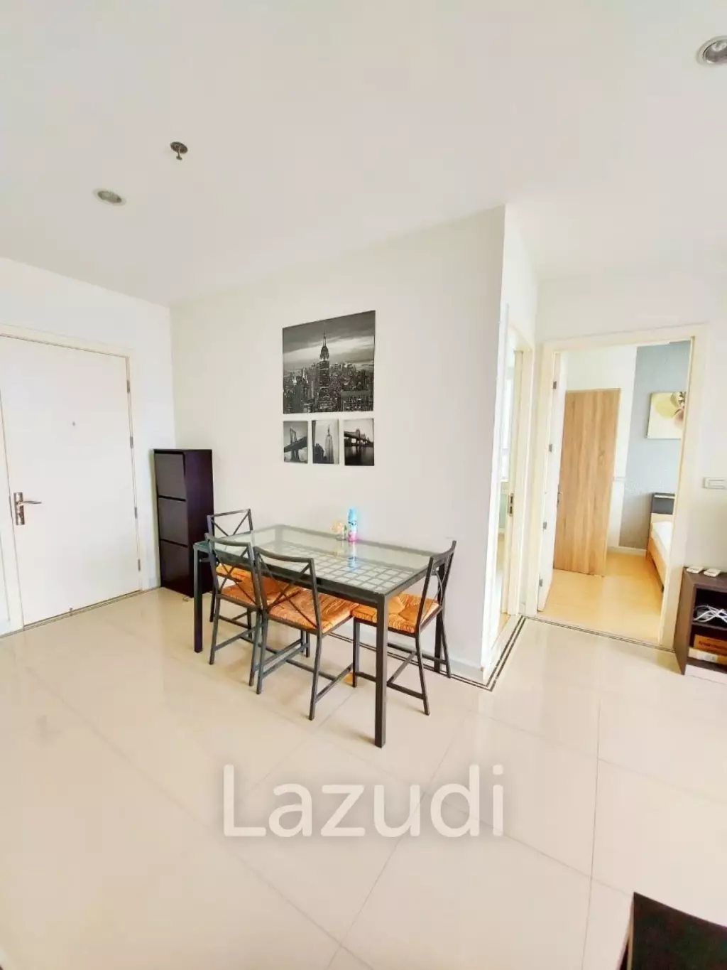 2 Bedroom  1 Bathroom 56 SQ.M TC Green Rama 9