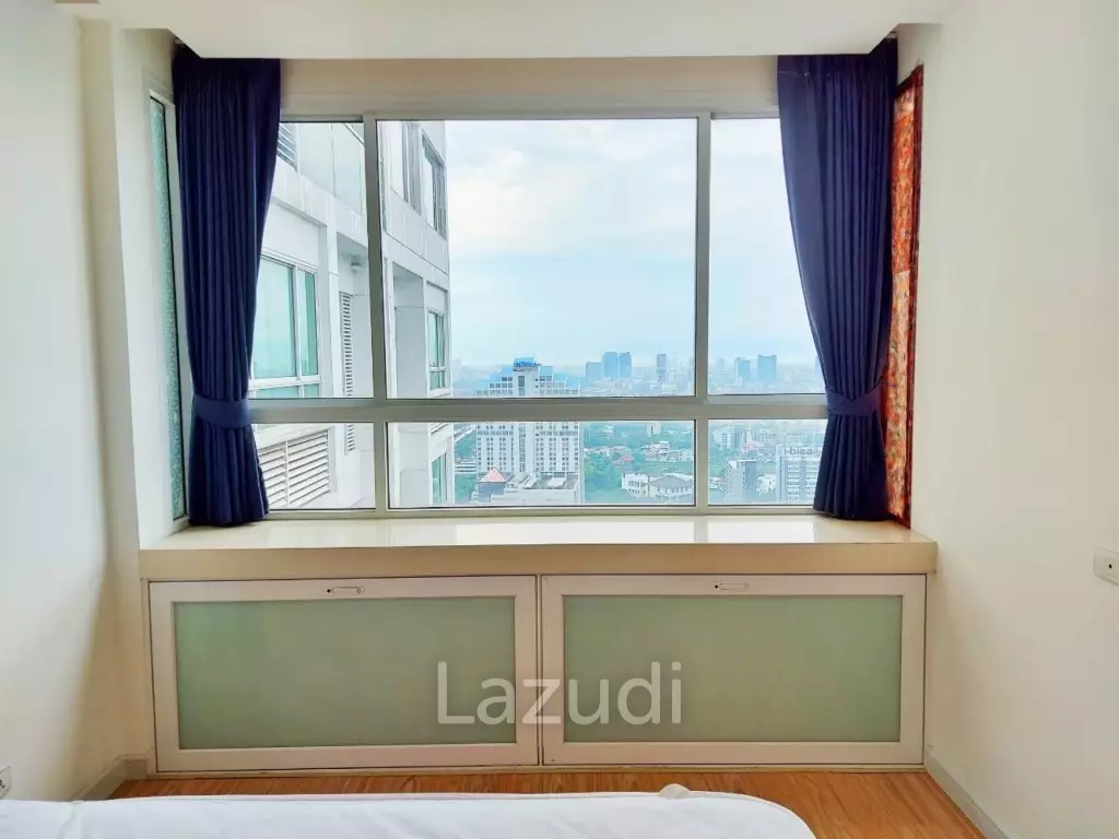 2 Bedroom  1 Bathroom 56 SQ.M TC Green Rama 9