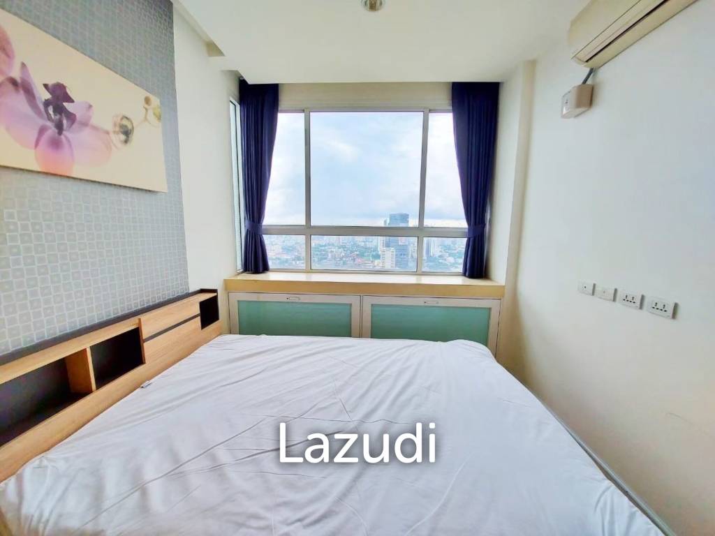 2 Bedroom  1 Bathroom 56 SQ.M TC Green Rama 9