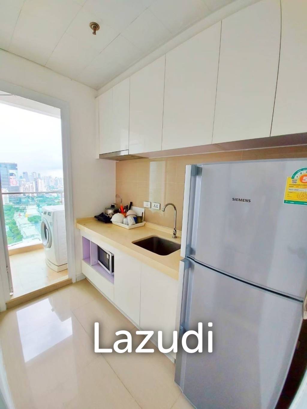 2 Bedroom  1 Bathroom 56 SQ.M TC Green Rama 9